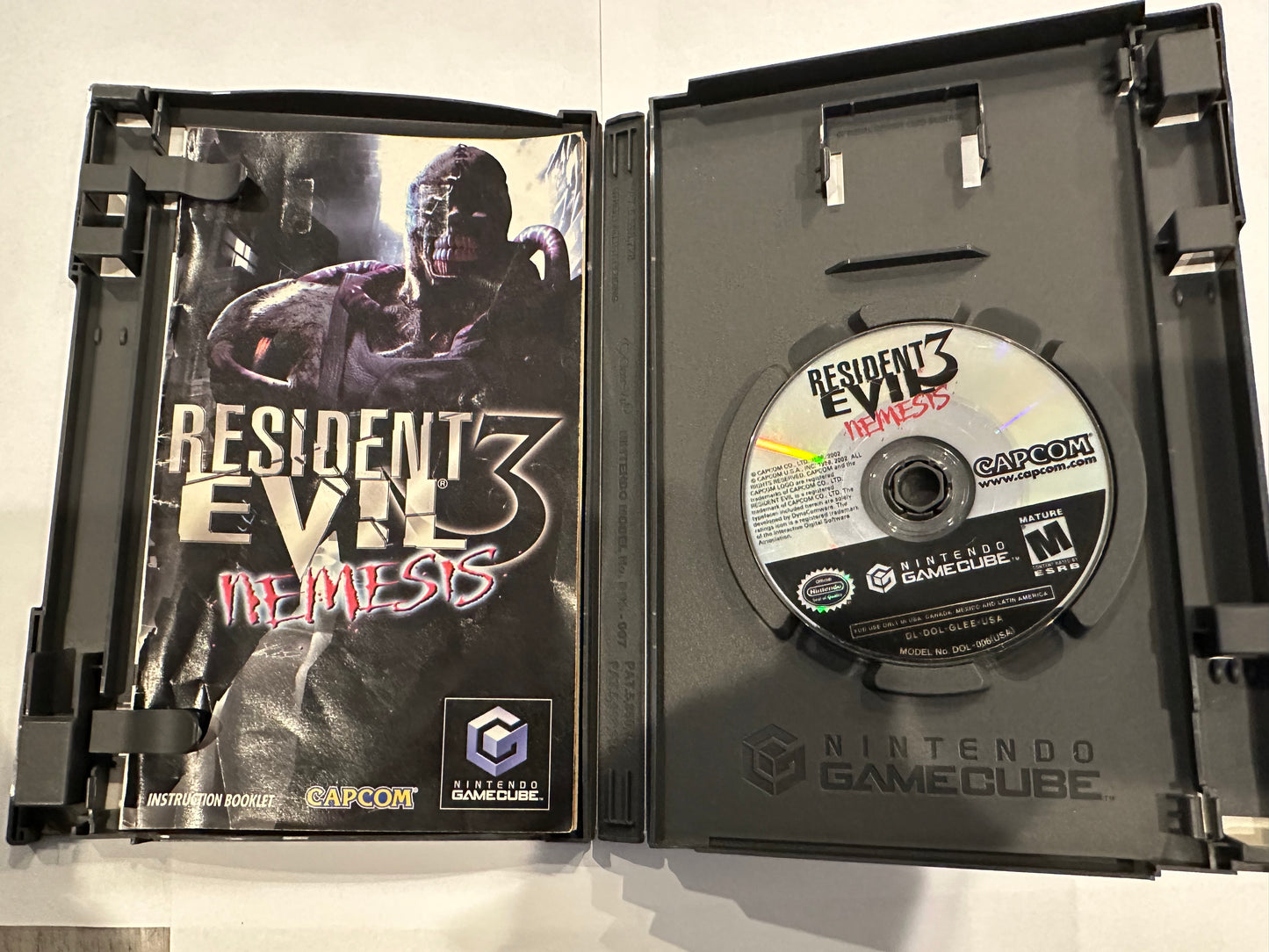 Resident evil 3 nemesis for Nintendo GameCube