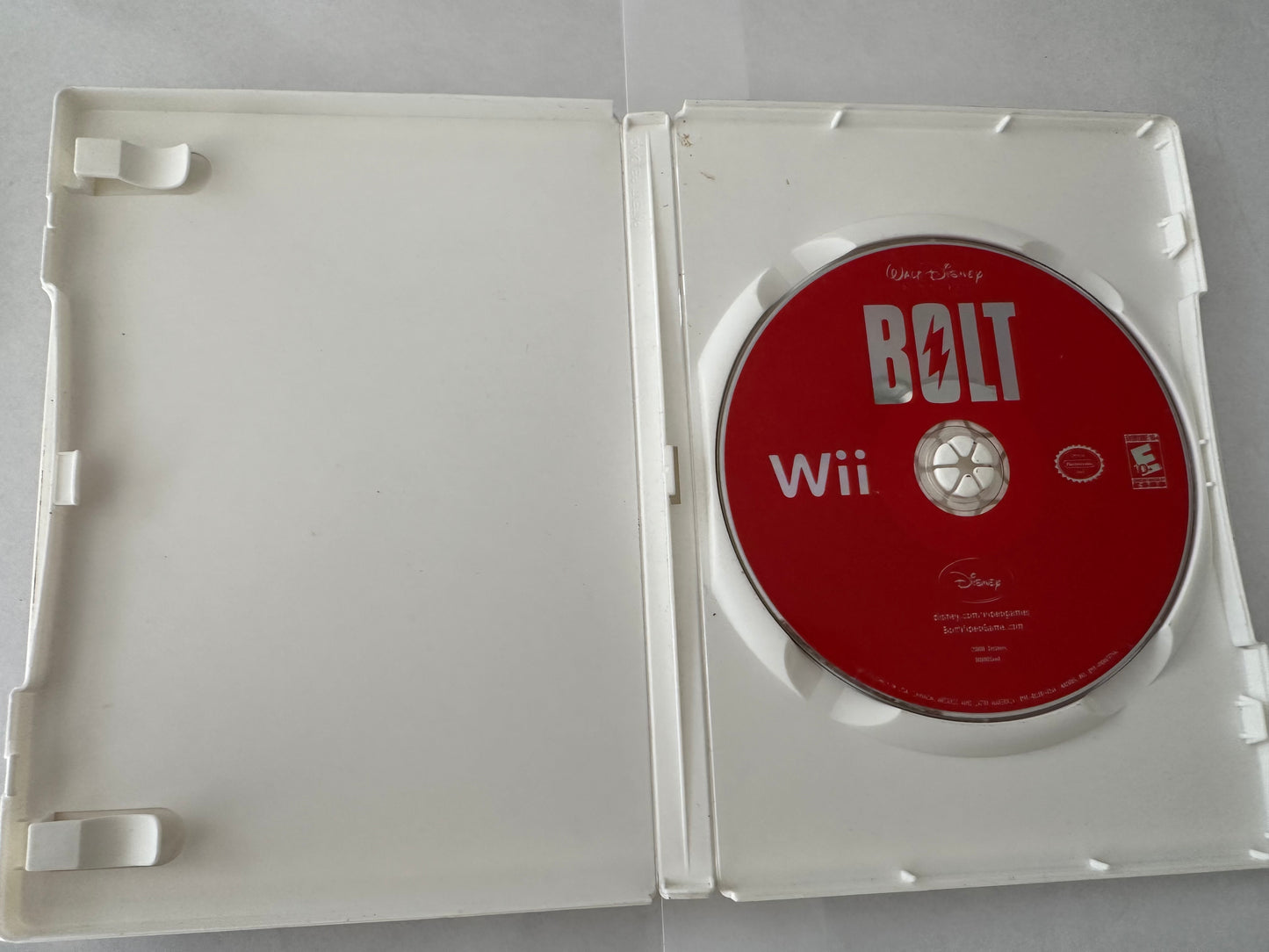 Bolt for the Wii. Missing manual