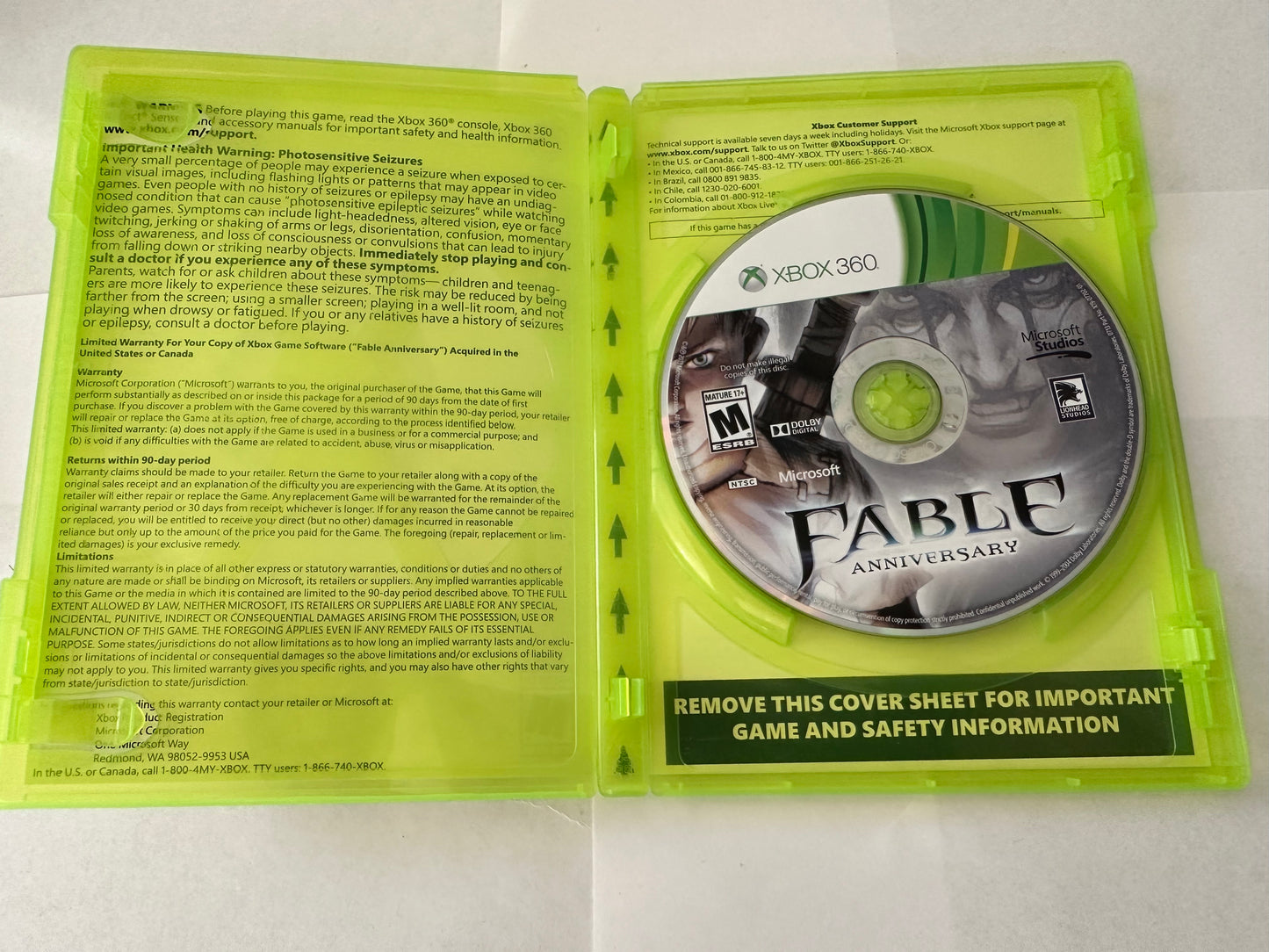 Fable anniversary for the Xbox 360. Missing manual