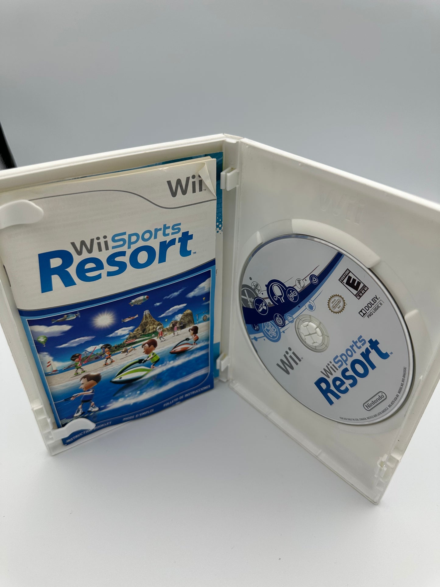Wii sports resort for the Wii