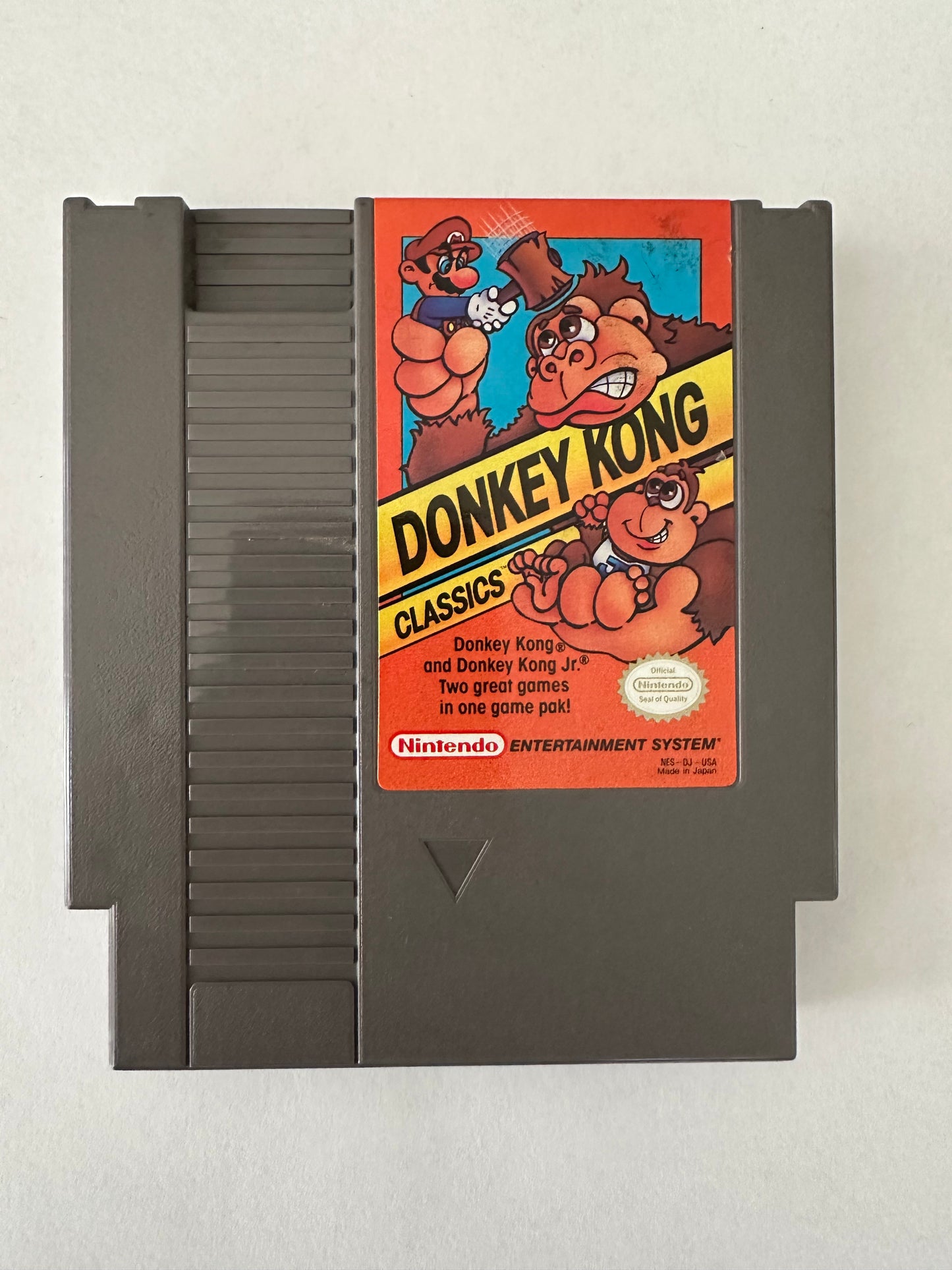 Donkey Kong classics for the Nintendo NES. Game only.