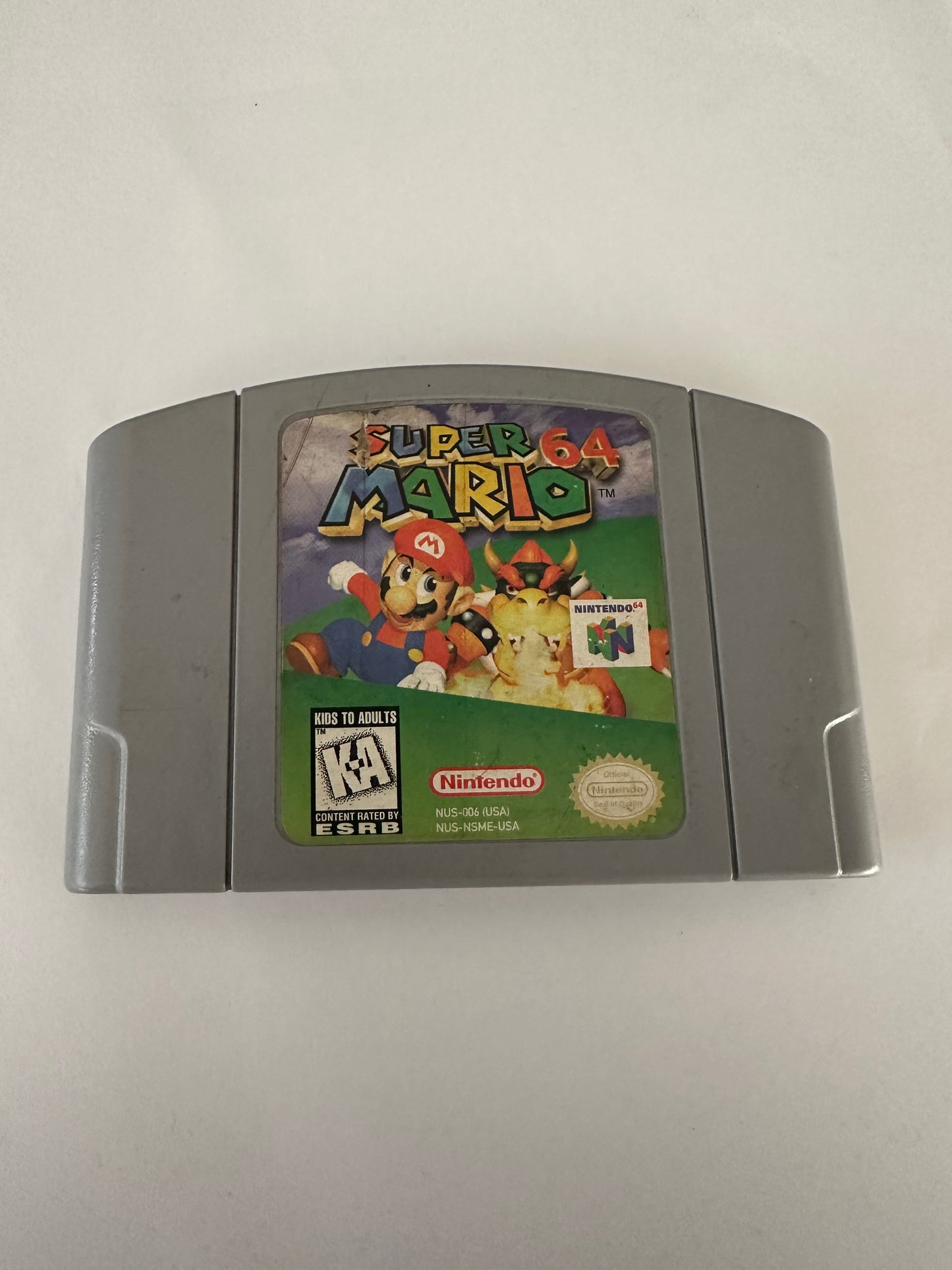 Super Mario 64. Game cart only